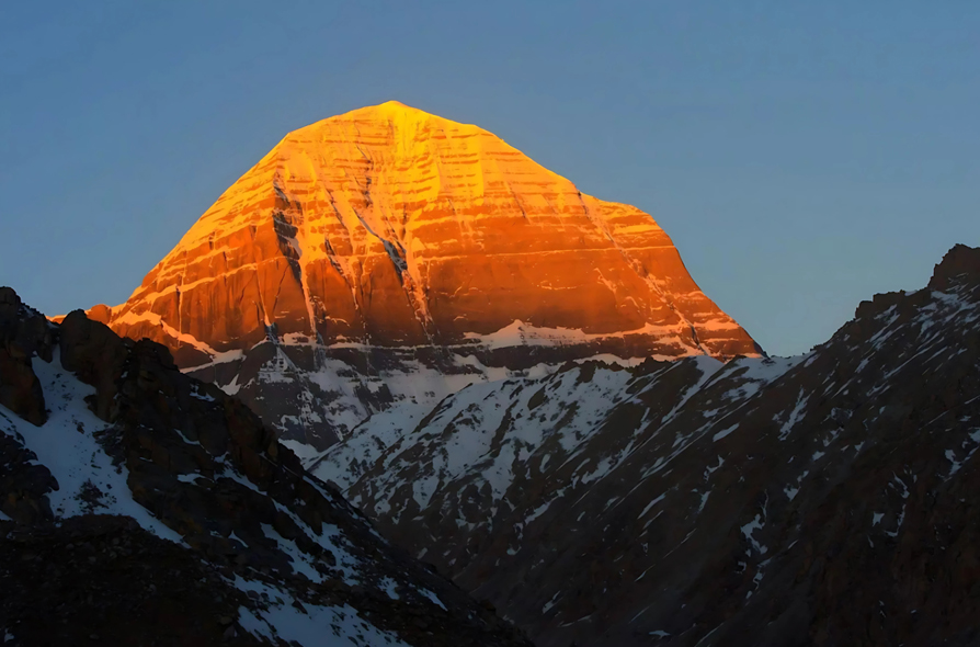 Kailash Mansarovar Is the Talk of 2025 — And This Indo-Nepal Brand Is Making It Possible